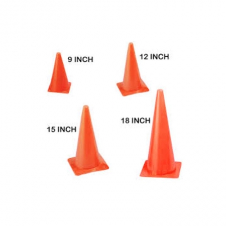Molde de plástico para cone de treinamento