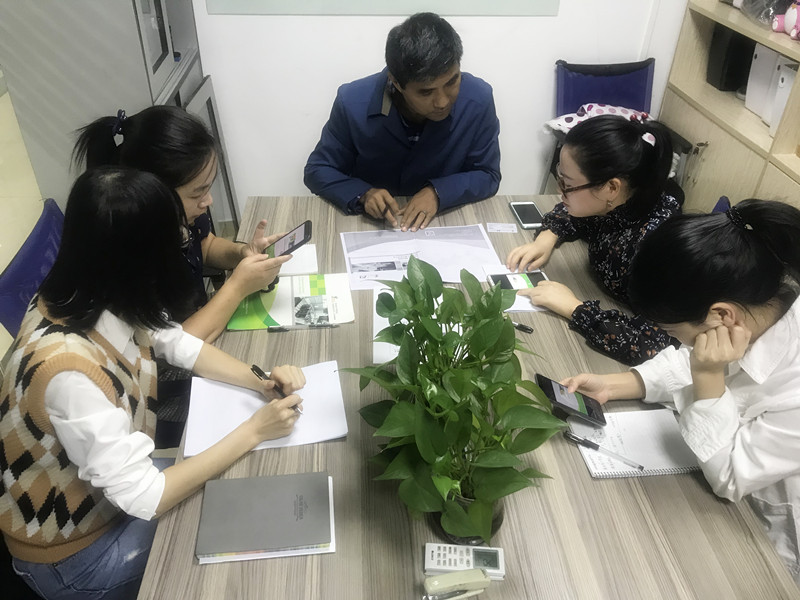 Os trabalhos de preparação para a Feira de Cantão